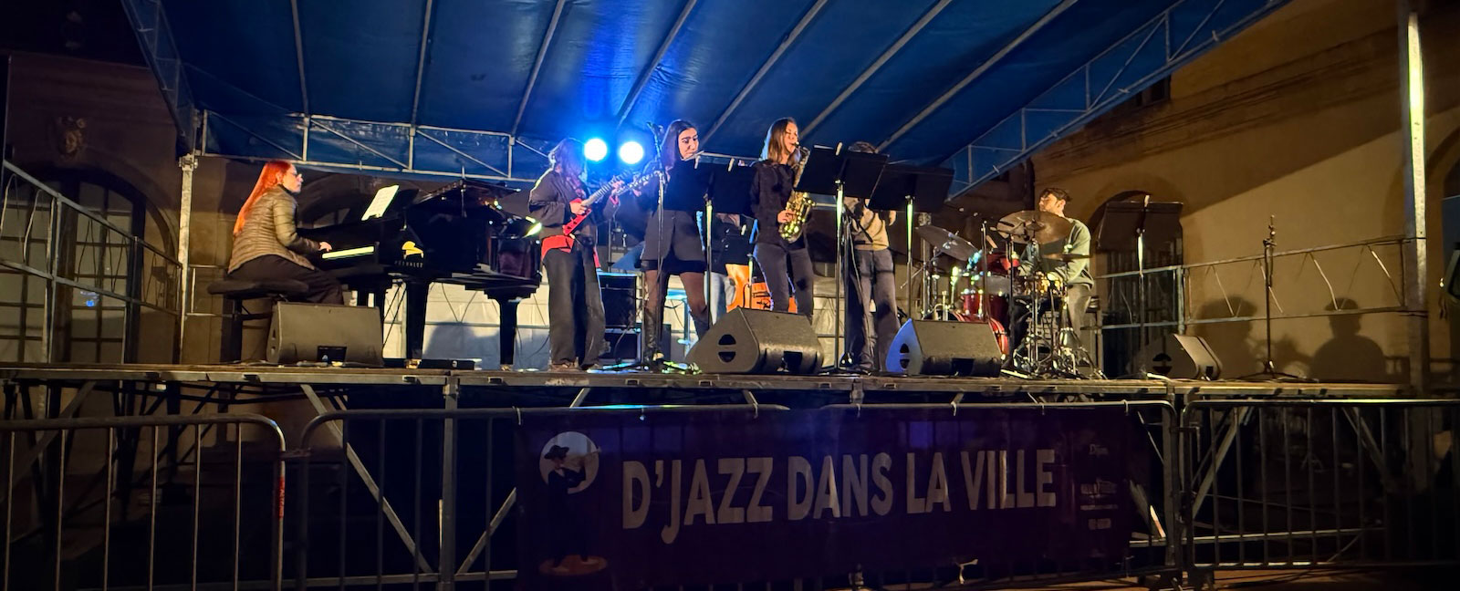 Dijon et les Balkans, swing in Harmony.